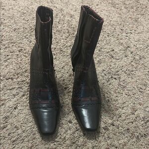 PAZZO Dark Brown and Black Ankle Boots